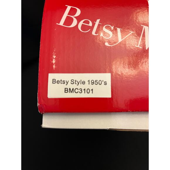 NEW Betsy McCall BETSY STYLE 1950s by Robert Tomner 14” Doll Red Dress - Picture 3 of 9